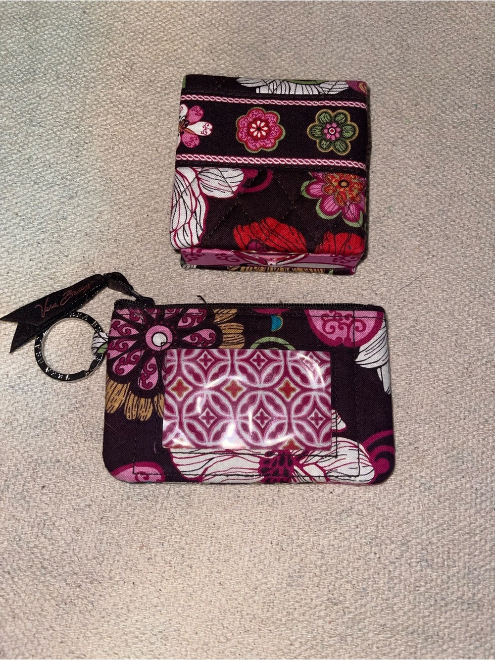 Vera Bradley Mod Floral Pink Zip ID and note holder - like new!